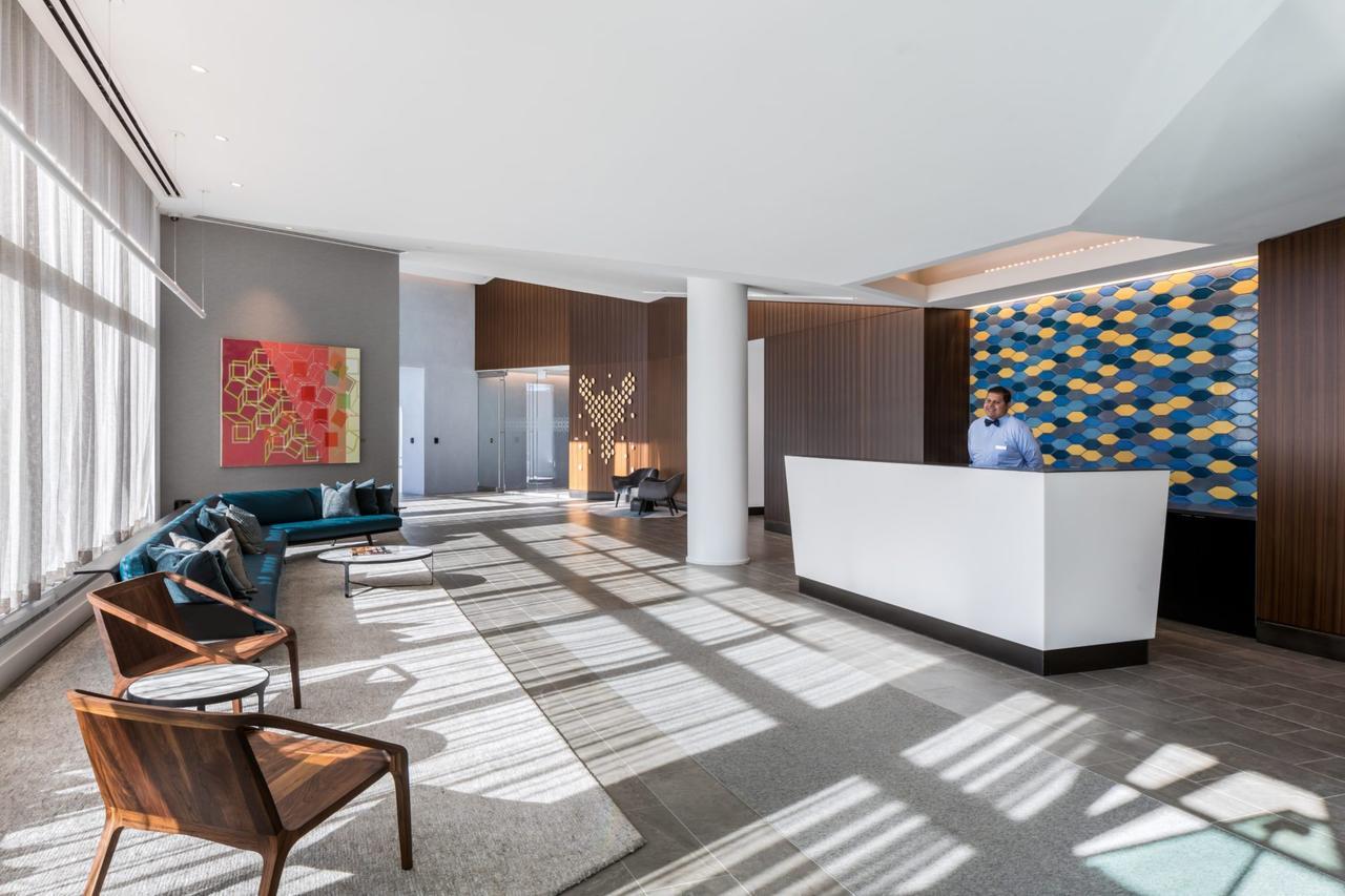 Deedee'S Sky Rise Apartments At Newport II Jersey City Exterior photo