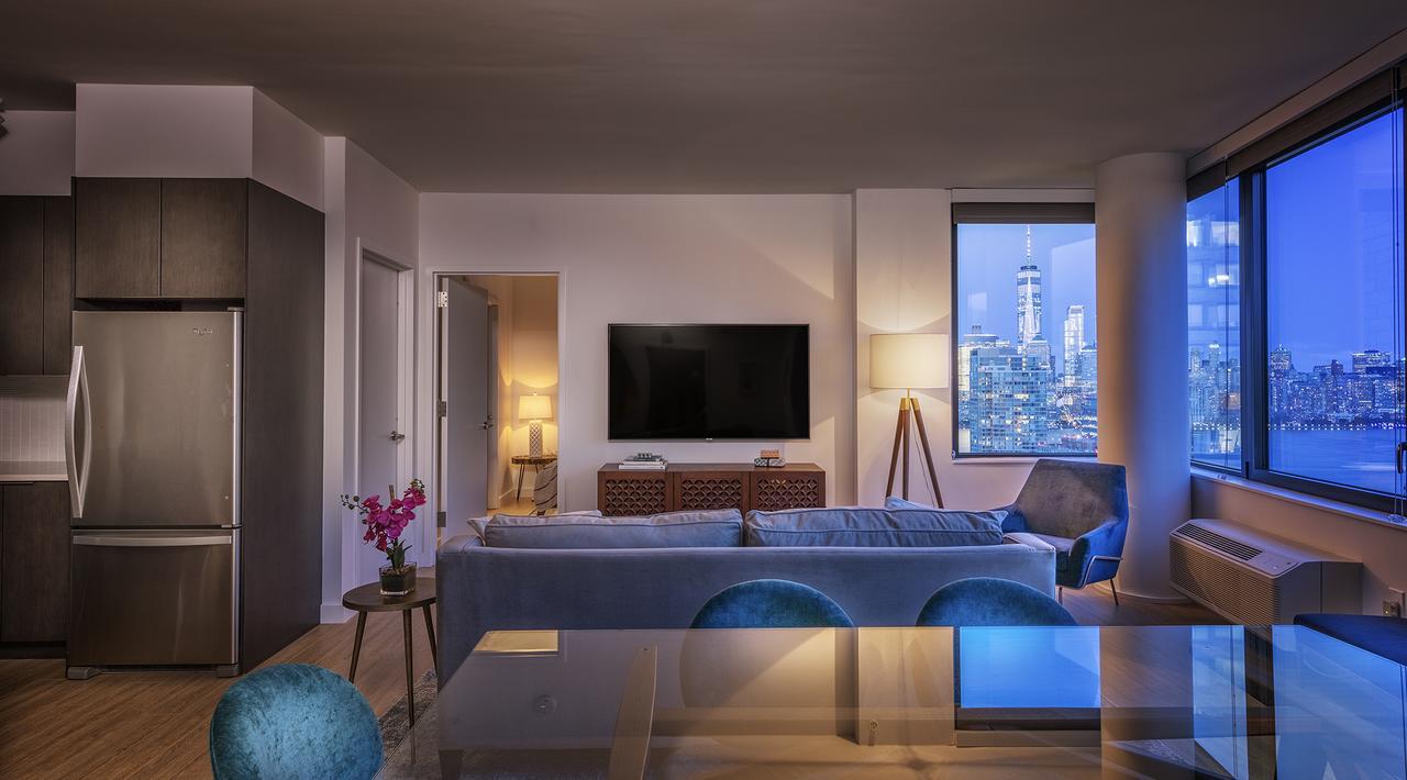Deedee'S Sky Rise Apartments At Newport II Jersey City Exterior photo