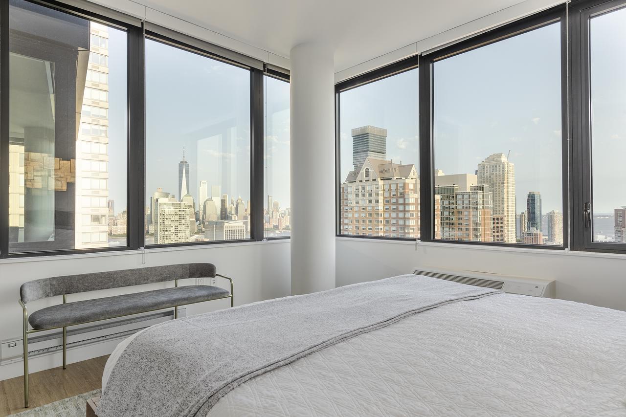 Deedee'S Sky Rise Apartments At Newport II Jersey City Exterior photo