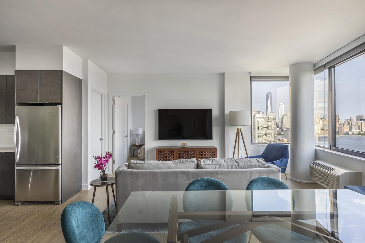 Deedee'S Sky Rise Apartments At Newport II Jersey City Exterior photo