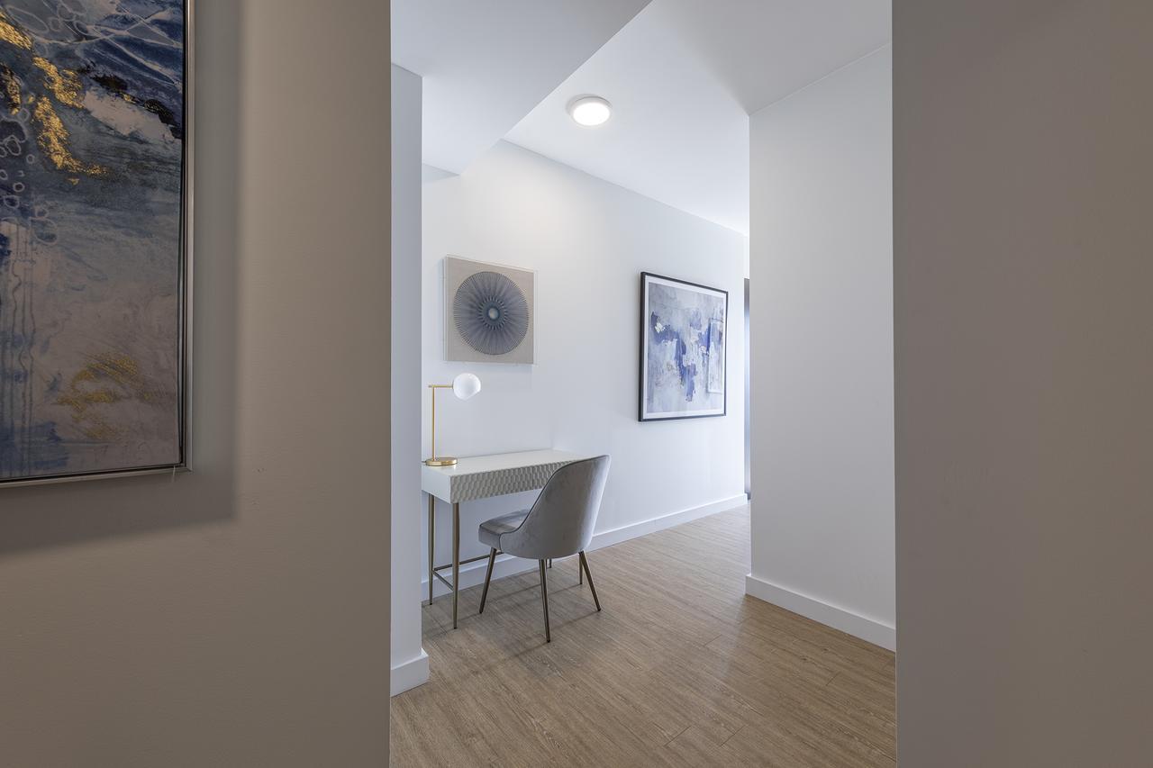 Deedee'S Sky Rise Apartments At Newport II Jersey City Exterior photo