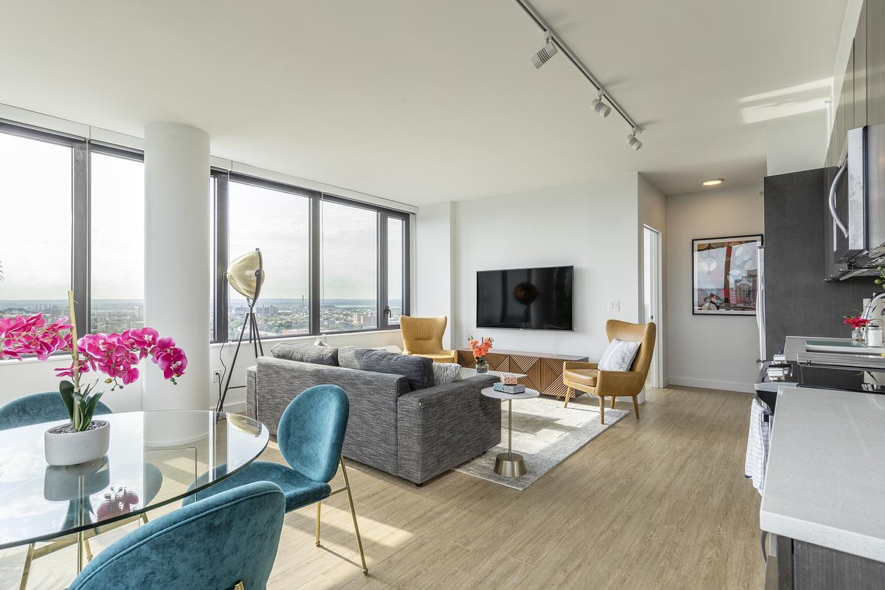 Deedee'S Sky Rise Apartments At Newport II Jersey City Exterior photo